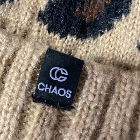 Chaos tuque 🐆 - Picture 2 of 3